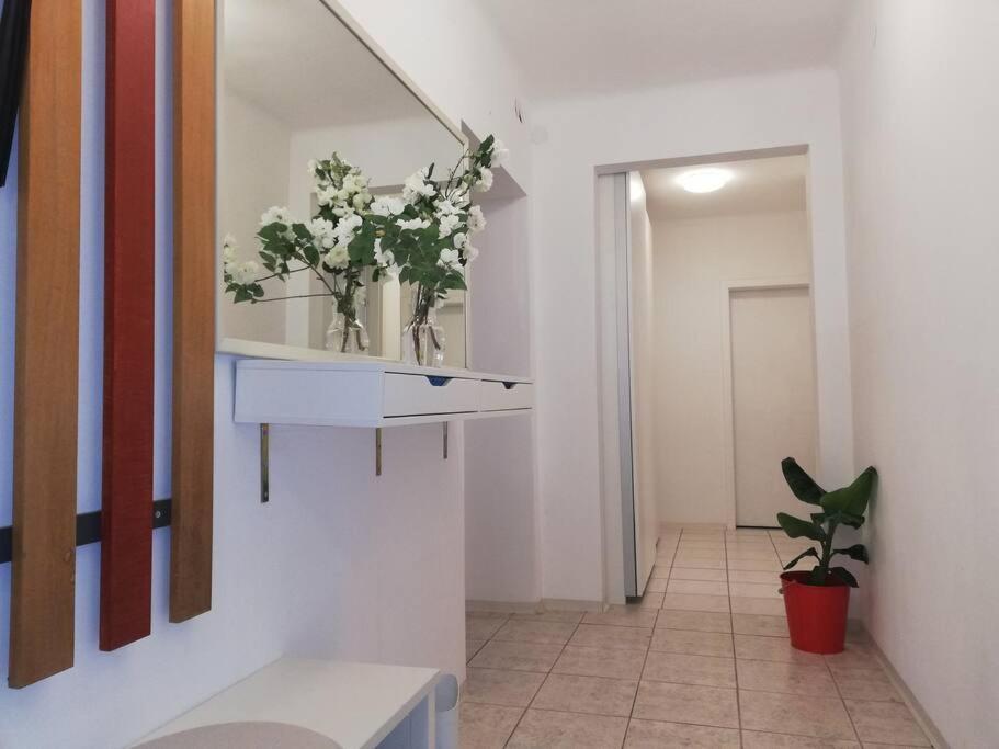 Annenstrasse Graz Central Apartment'6Beds'Freeparking Экстерьер фото